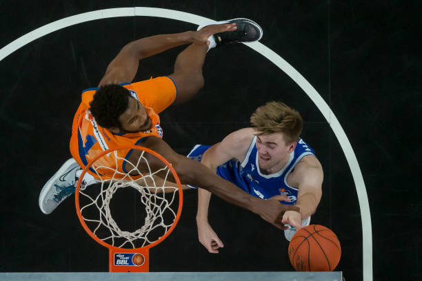 与巴拿马等 与巴拿马等